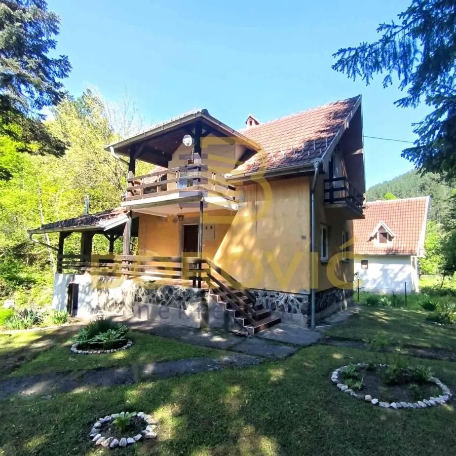 Sale, house, 190m², Kraljevo, Srbija