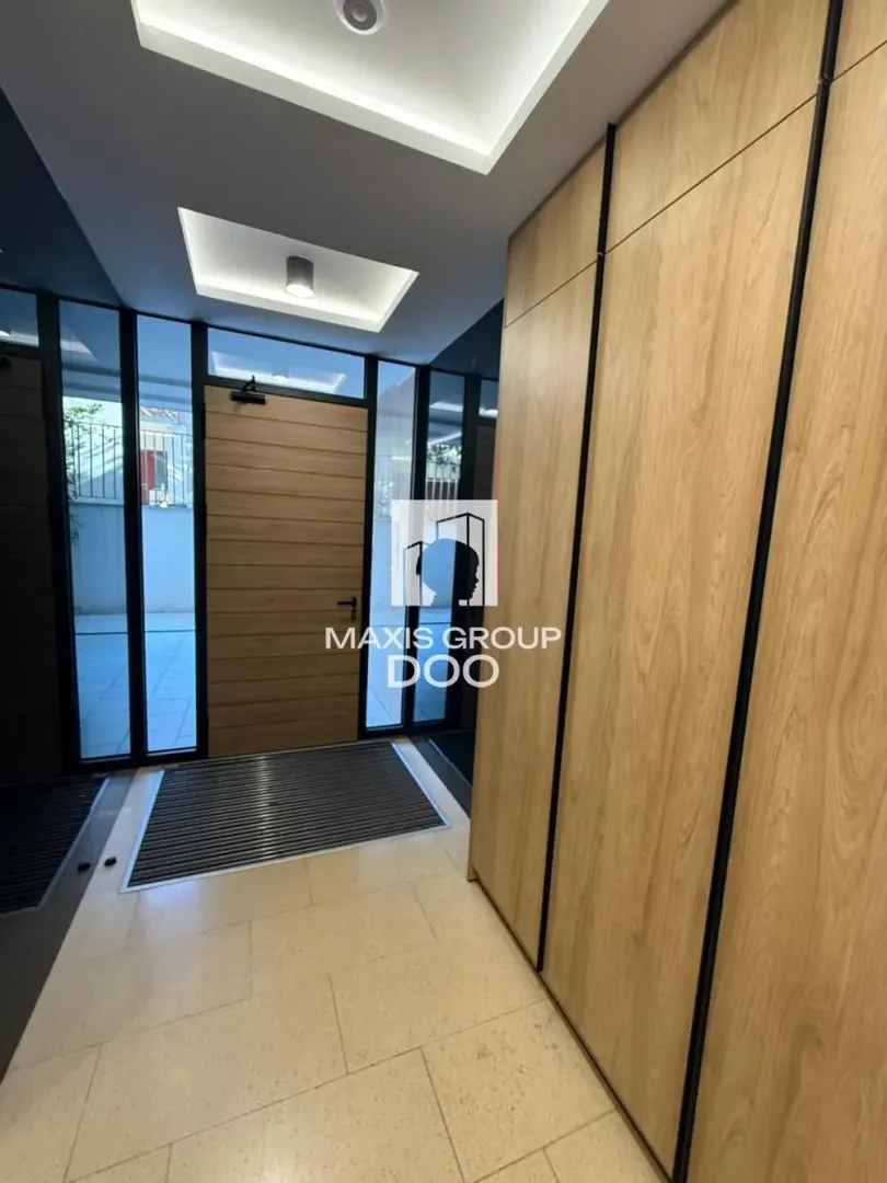 Prodaja, trosoban stan, 71m², Autokomanda, Voždovac Sve Podlokacije