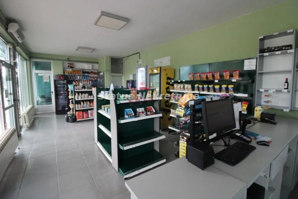 Sale, office space, 400m², Bečej, Novi Sad