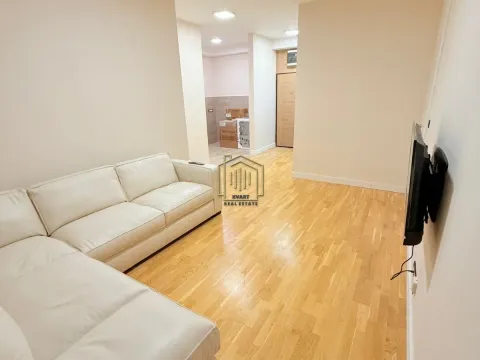 Rent, two bedroom apartment, 73m², Blok 9, Podgorica - image 6