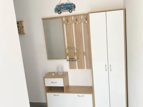 Rent, three bedroom apartment, 100m², Malo Brdo, Podgorica - image 8