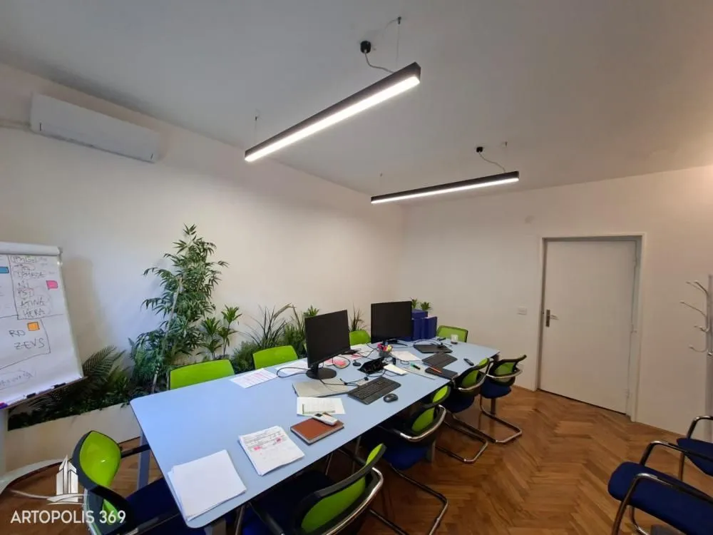 Rent, office space, 83m², Stari Grad, Beograd