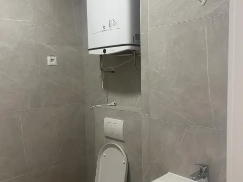 Izdavanje, trosoban stan, 75m², Centar, Novi Sad - image 15