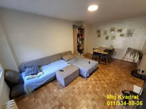 Sale, three bedroom apartment, 73m², Novi Beograd Blok 34, Novi Beograd Sve Podlokacije - image 2