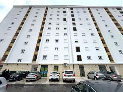 Sale, one bedroom apartment, 46m², Centar, Bar - image 1