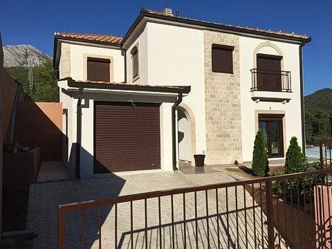 Prodaja, kuća, 192m², Mojdež, Herceg Novi - image 2