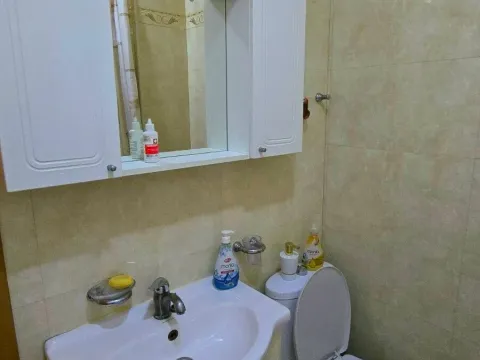 Rent, two bedroom apartment, 55m², Stari Aerodrom, Podgorica - image 14