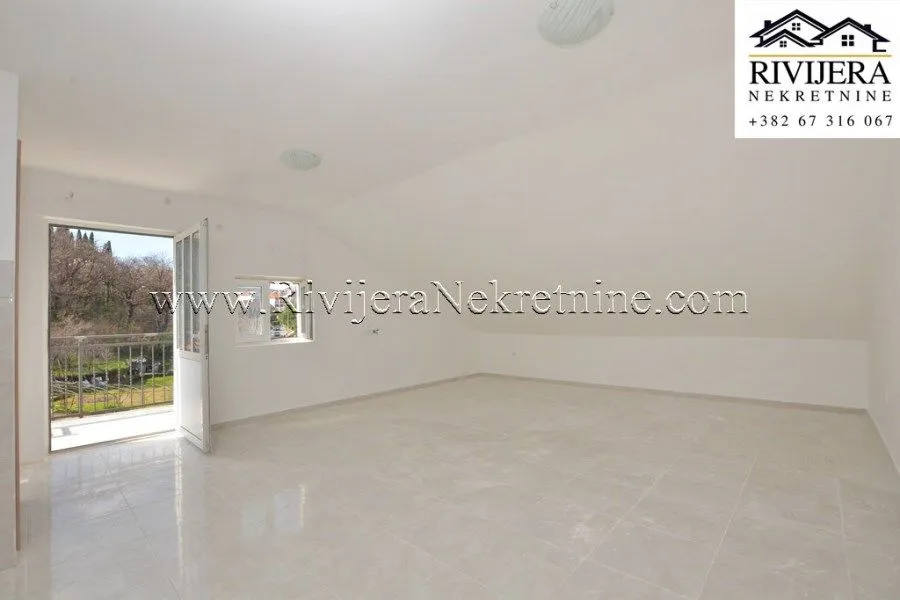 Prodaja, dvosoban stan, 100m², Herceg Novi, Crna Gora