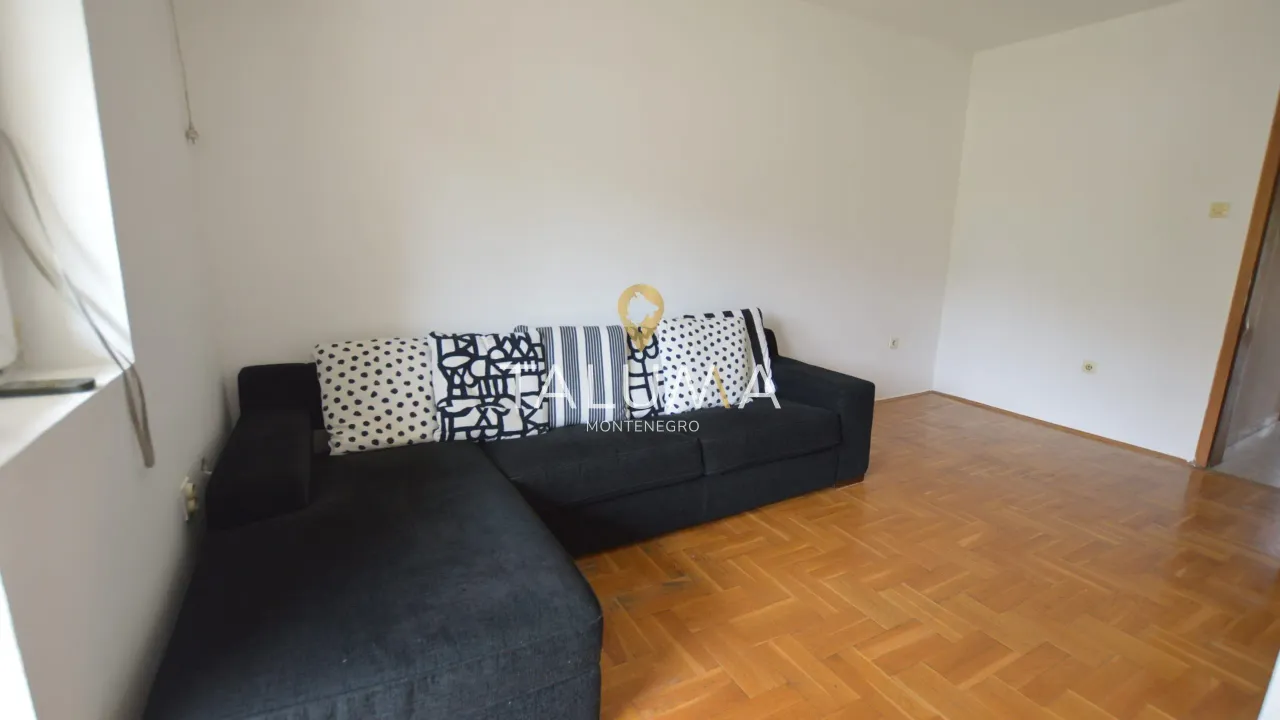 Prodaja, dvosoban stan, 141m², Stari Aerodrom, Podgorica