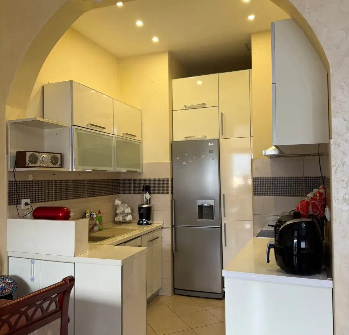 Rent, two bedroom apartment, 65m², Centar, Bar