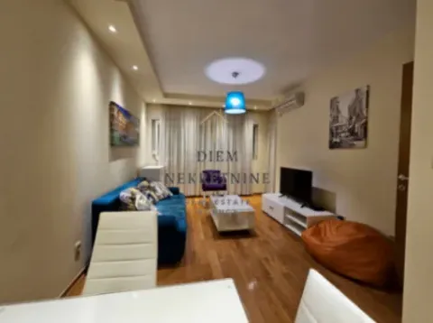 Izdavanje, jednosoban stan, 49m², Centar, Bar - image 6