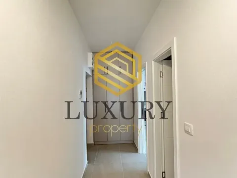 Izdavanje, dvosoban stan, 66m², Zabjelo, Podgorica - image 2