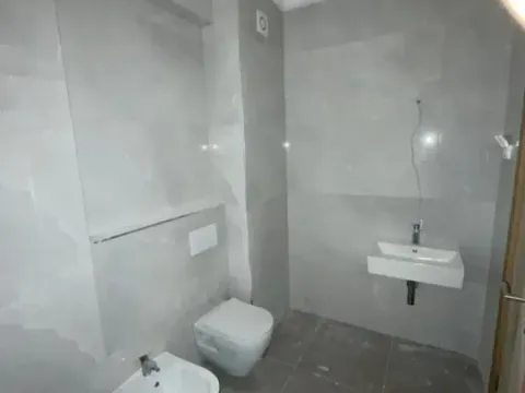 Prodaja, dvosoban stan, 80m², Pobrežje, Podgorica - image 2