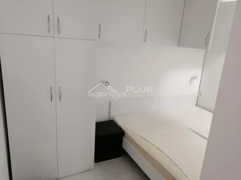 Rent, one bedroom apartment, 40m², Bulbulder, Zvezdara Sve Podlokacije - image 5