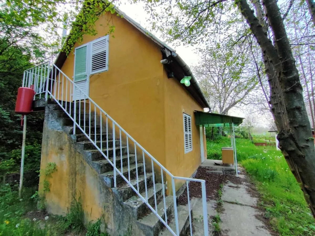 Prodaja, kuća, 37m², Čerević, Beočin