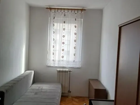 Izdavanje, jednosoban stan, 39m², Nova Detelinara, Novi Sad Sve Podlokacije - image 2