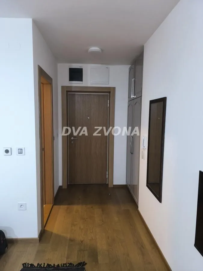Sale, studio apartment, 29m², Adamovićevo Naselje, Novi Sad Sve Podlokacije