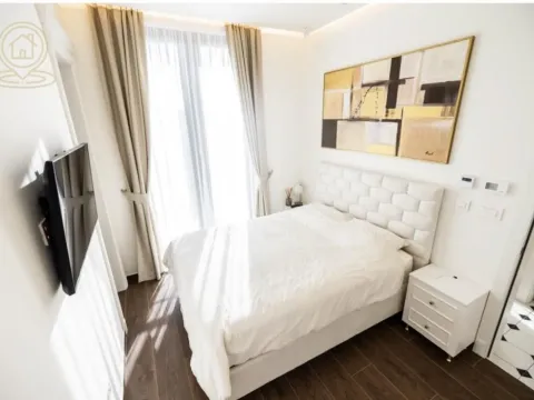 Izdavanje, četvorosoban stan, 135m², Sremska Kamenica, Petrovaradin - image 12