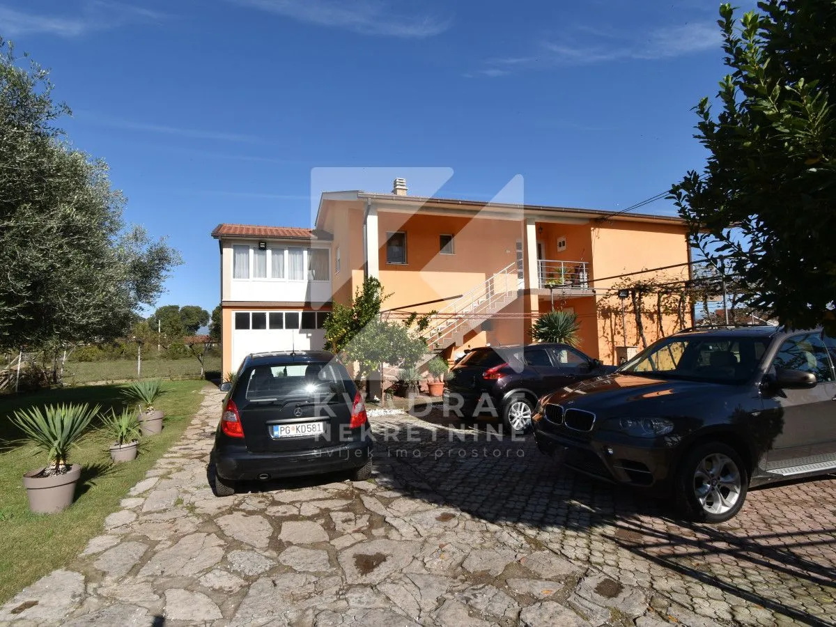 Sale, house, 300m², Donja Gorica, Podgorica
