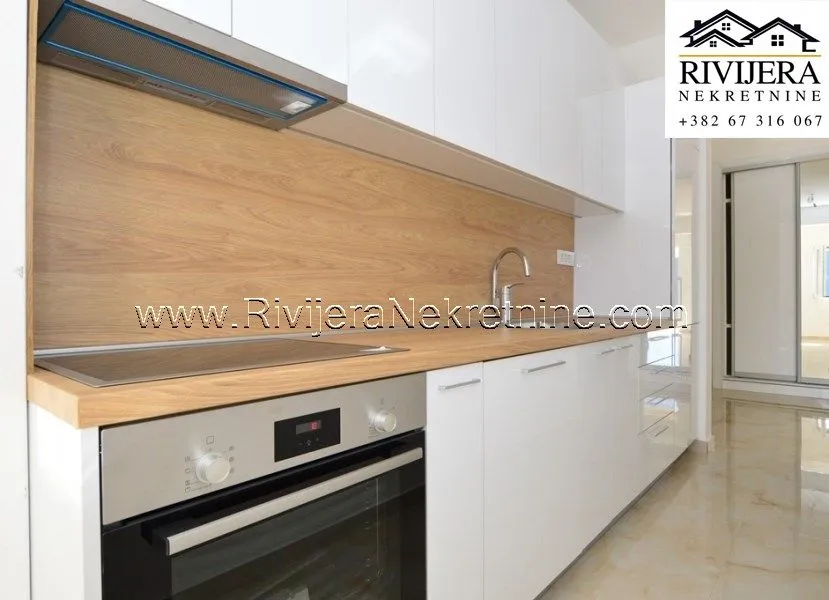Prodaja, dvosoban stan, 134m², Baošići, Herceg Novi