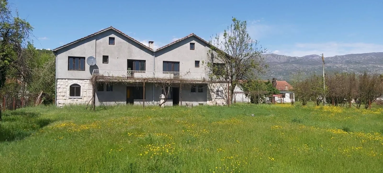 Prodaja, kuća, 360m², Pažići, Danilovgrad