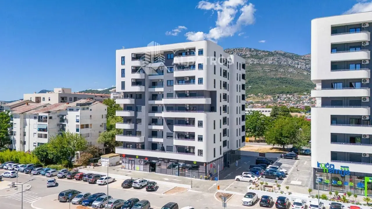 Prodaja, jednosoban stan, 65m², Bar, Crna Gora