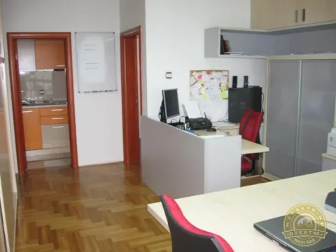 Poslovni prostor in Centar