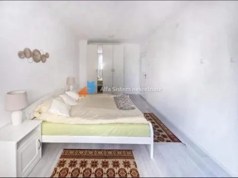 Izdavanje, dvosoban stan, 52m², Stari Grad, Beograd - image 6