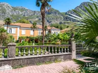 Prodaja, kuća, 112m², Risan, Kotor - image 3