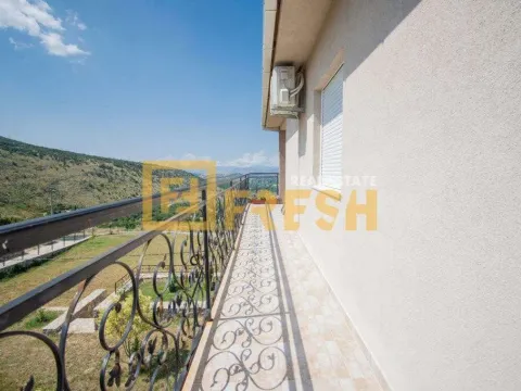 Prodaja, kuća, 220m², Ostalo, Podgorica - image 11