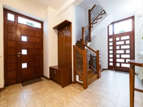 Izdavanje, kuća, 450m², Dedinje Sve Podlokacije, Beograd - image 14