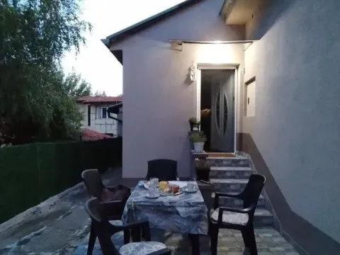 Prodaja, kuća, 80m², Cvetkova Pijaca, Zvezdara Sve Podlokacije - image 15