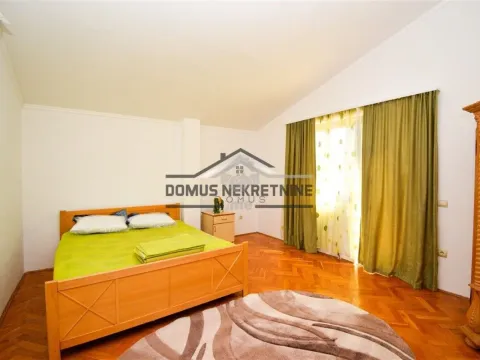 Rent, house, 160m², Donja Gorica, Podgorica - image 25