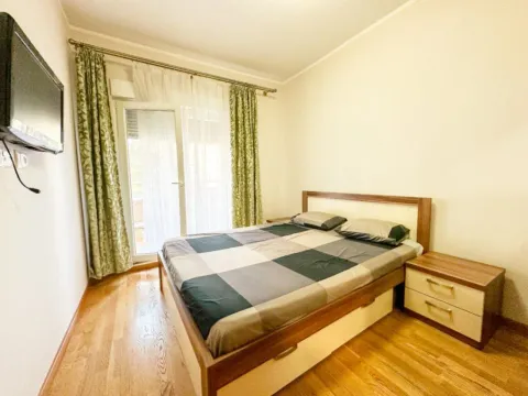 Izdavanje, jednosoban stan, 51m², City Kvart, Podgorica - image 10