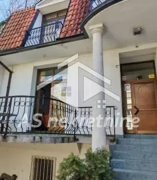 Izdavanje, kuća, 500m², Profesorska Kolonija, Palilula Sve Podlokacije - image 24