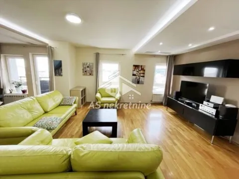 Sale, four bedroom apartment, 157m², Đeram Pijaca, Beograd