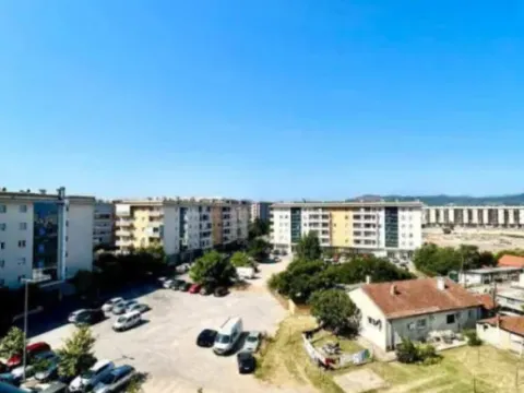 Prodaja, jednosoban stan, 51m², City Kvart, Podgorica - image 6