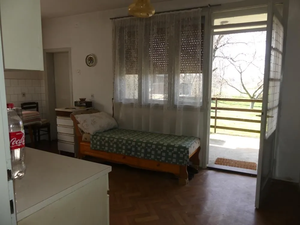 Prodaja, kuća, 117m², Ribare, Jagodina