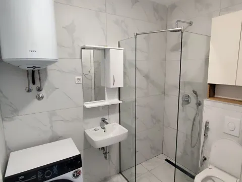 Rent, two bedroom apartment, 64m², Stari Aerodrom, Podgorica - image 13