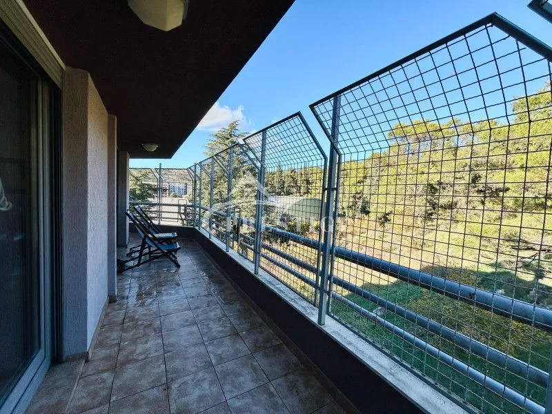 Prodaja, trosoban stan, 136m², Centar, Podgorica