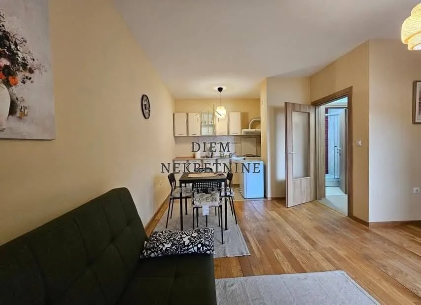 Prodaja, jednosoban stan, 50m², Ilino, Bar