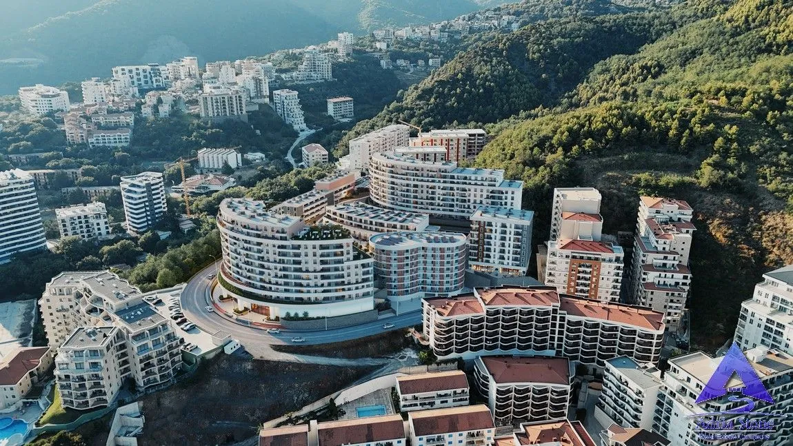 Prodaja, jednosoban stan, 60m², Bečići, Budva