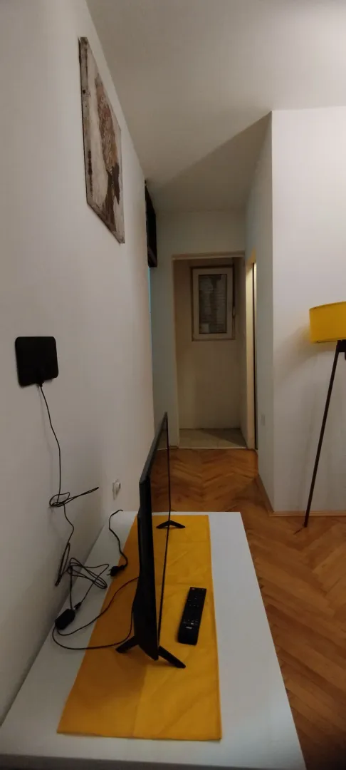 Izdavanje, garsonjera, 30m², Centar, Cetinje