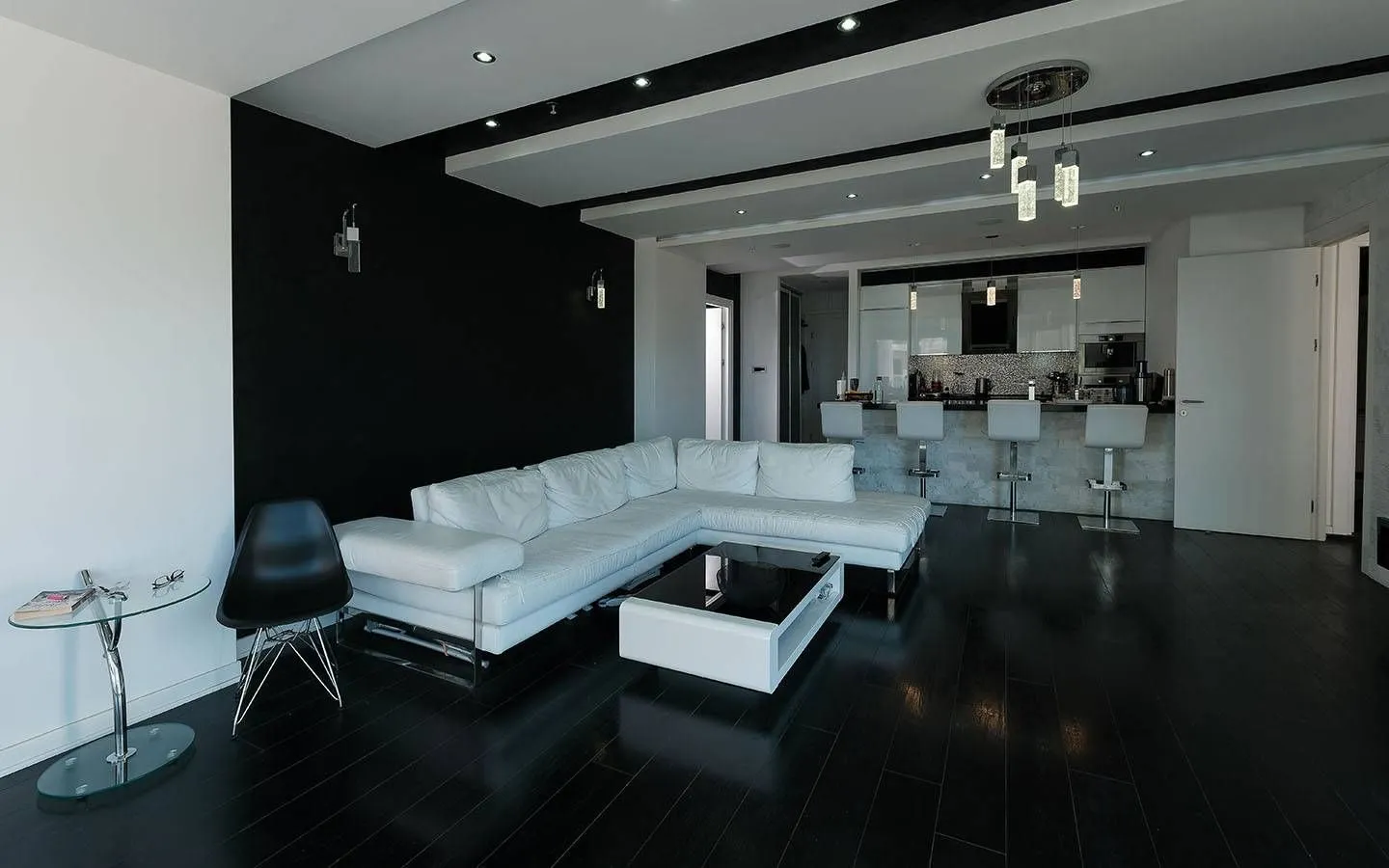 Prodaja, dvosoban stan, 104m², Tre Canne, Budva