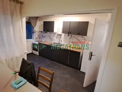 Izdavanje, trosoban stan, 90m², Novi Sad Sve Podlokacije, Novi Sad - image 4