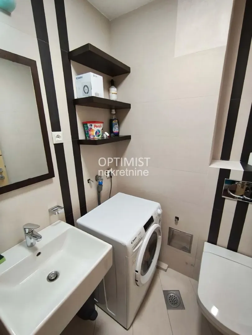 Prodaja, trosoban stan, 98m², Stari Grad, Beograd