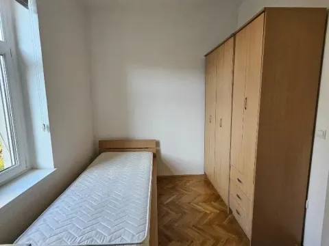 Izdavanje, dvosoban stan, 32m², Stari Grad, Beograd - image 9