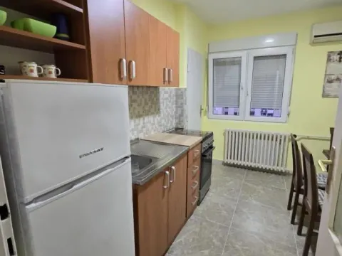 Izdavanje, dvosoban stan, 50m², Liman 2, Novi Sad Sve Podlokacije - image 6