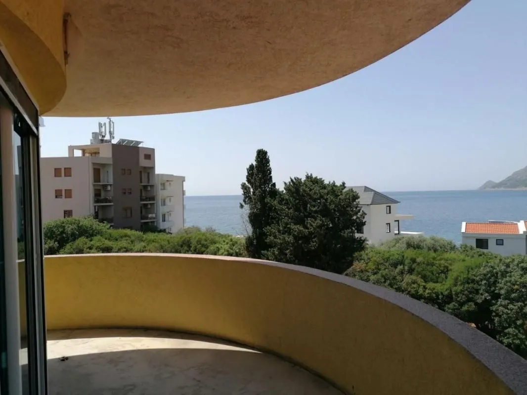 Prodaja, ugostiteljski objekat, 2500m², Dobra Voda, Budva