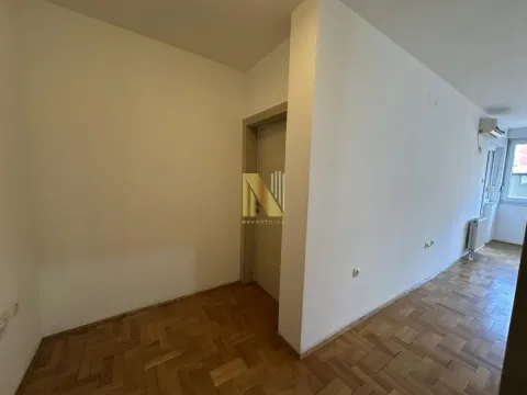 Izdavanje, dvosoban stan, 45m², Bulevar Oslobodjenja, Novi Sad Sve Podlokacije - image 9